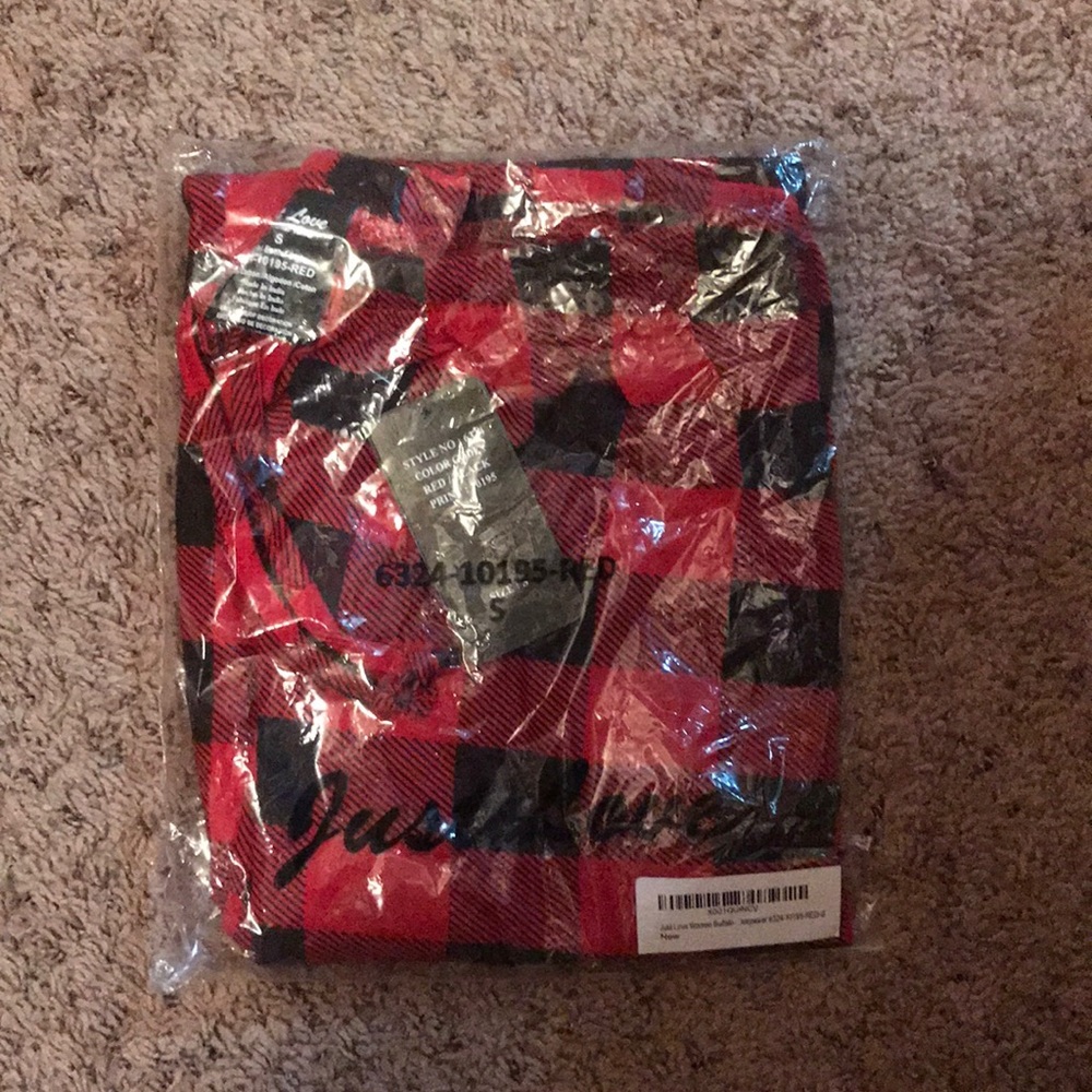 ⭐️2/$20⭐️ Buffalo Plaid PJ Pants